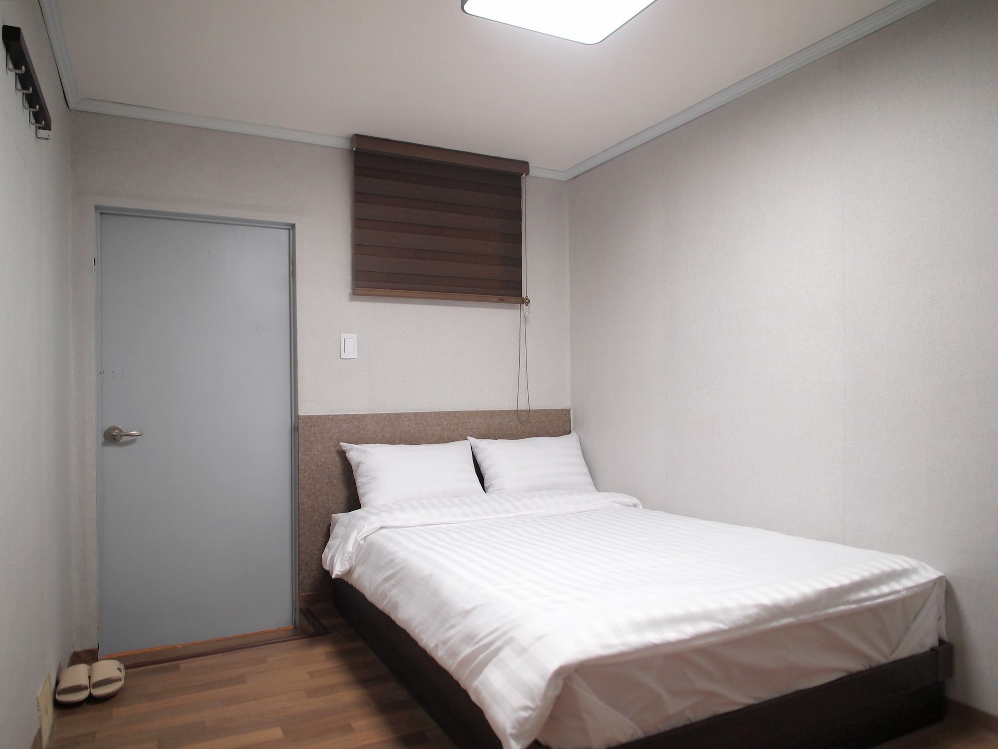 Hostel Gaon Sinchon Seoul Bagian luar foto